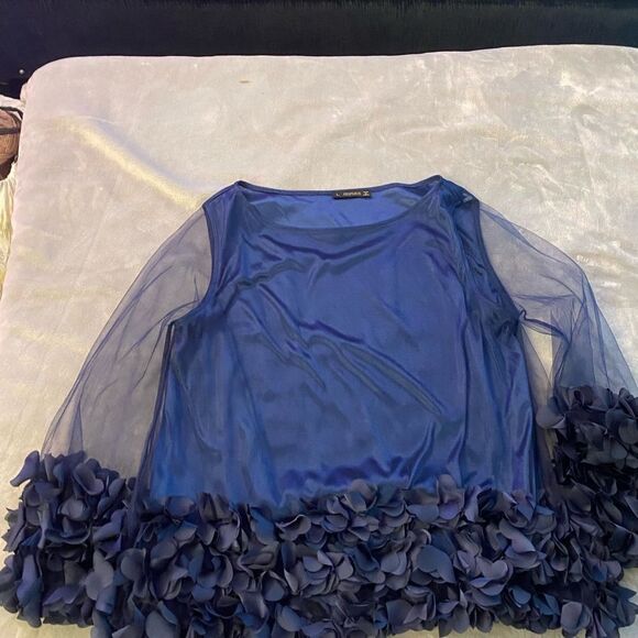Hesperus deep blue petal blouse, L - Picture 11 of 13